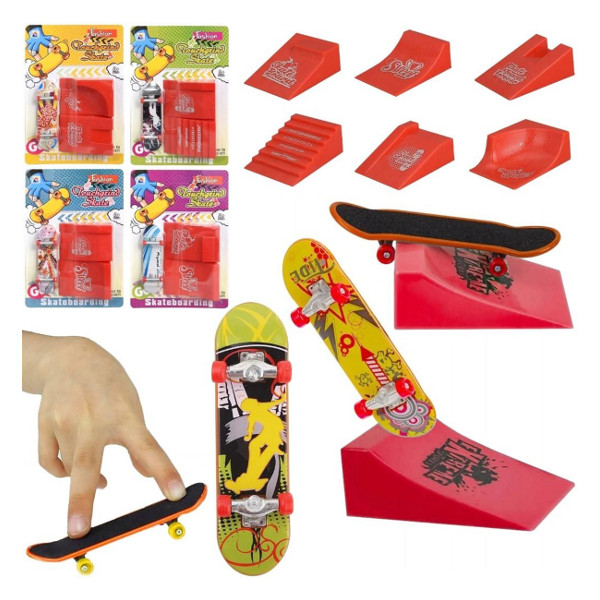 Mini deskorolka z rampą