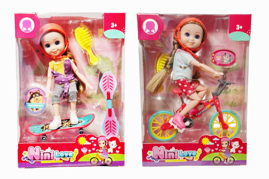 Laleczka z akcesoriami